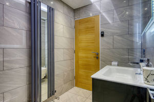 Ground Floor Shower Room- click for photo gallery